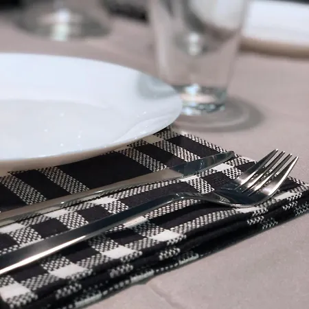 Daire Moderne Equipe Au Pied Des Monuments